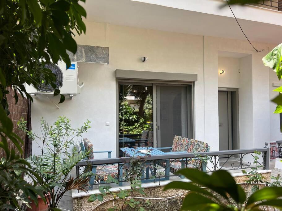 Spacious And Beautiful House ピレウス エクステリア 写真